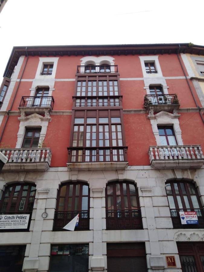 Apartamento Historico Llanes Apartman Kültér fotó
